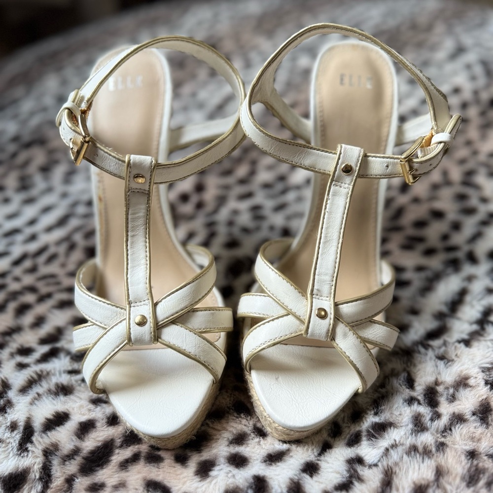 Elle Heels